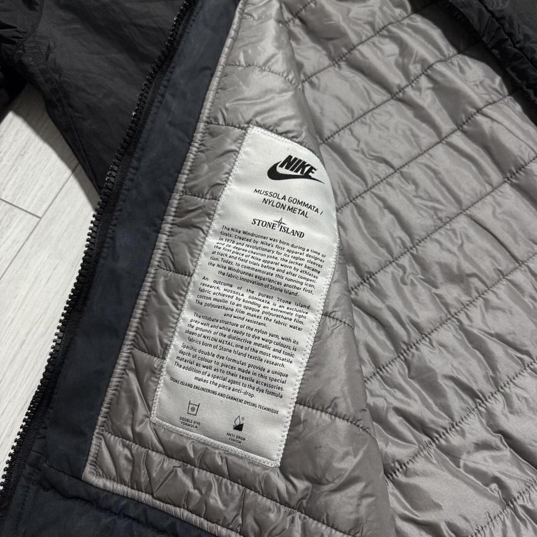 Stone Island Mussola Gommata Nylon Metal Jacket