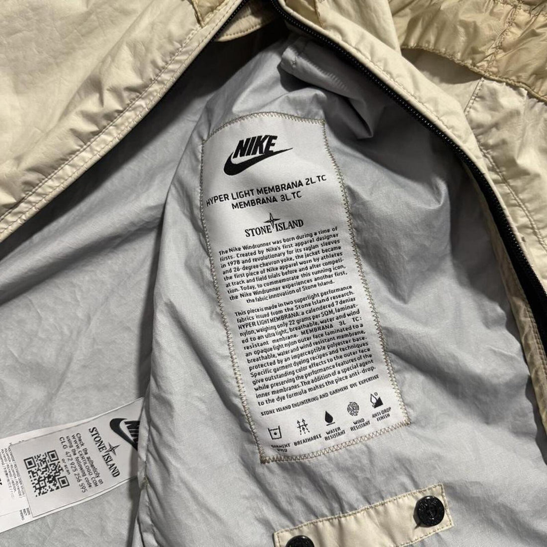 Stone Island Hyper Light Membrana Packable Jacket