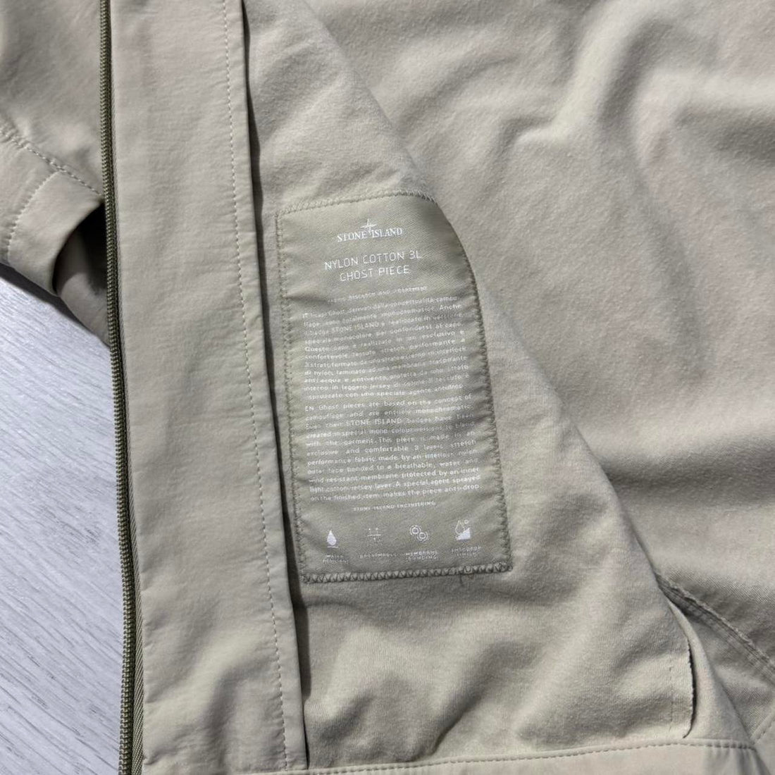 Stone Island Ghost Nylon Cotton 3L Jacket