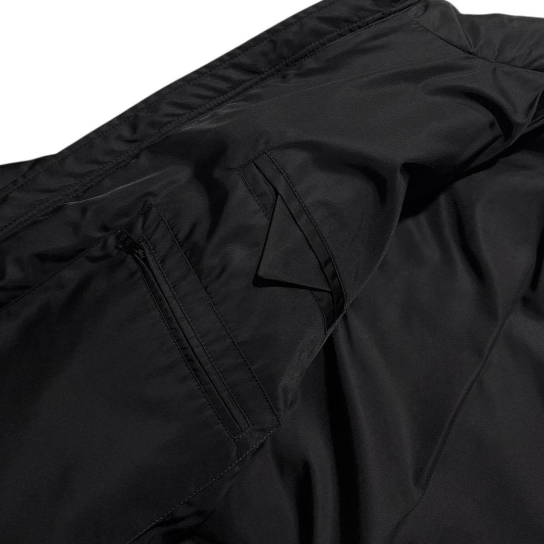 Prada Re-Nylon F/W 2022 Down Jacket
